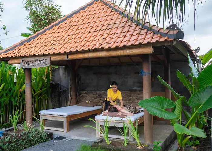 West Break Bali - Medewi Hotel