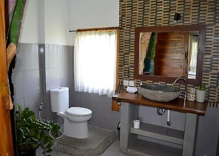 Hotel West Break Bali - Medewi