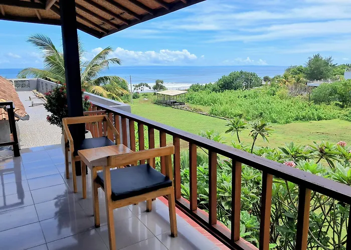 West Break Bali - Medewi * Airsatang